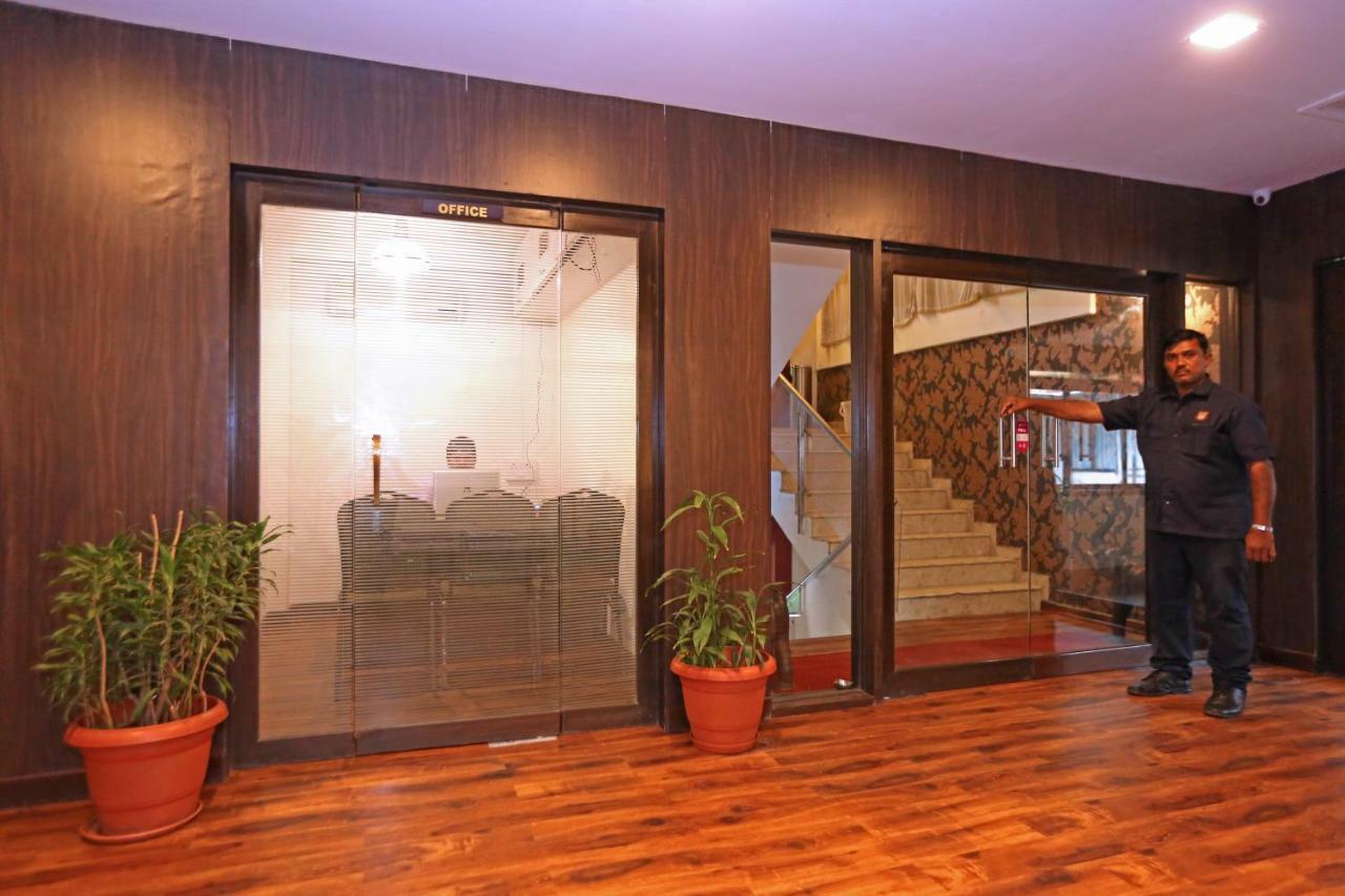 Hotel Shantidoot, Dadar Malad ภายนอก รูปภาพ